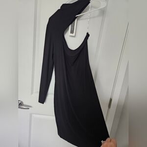 Chic One-Shoulder Black Dress
